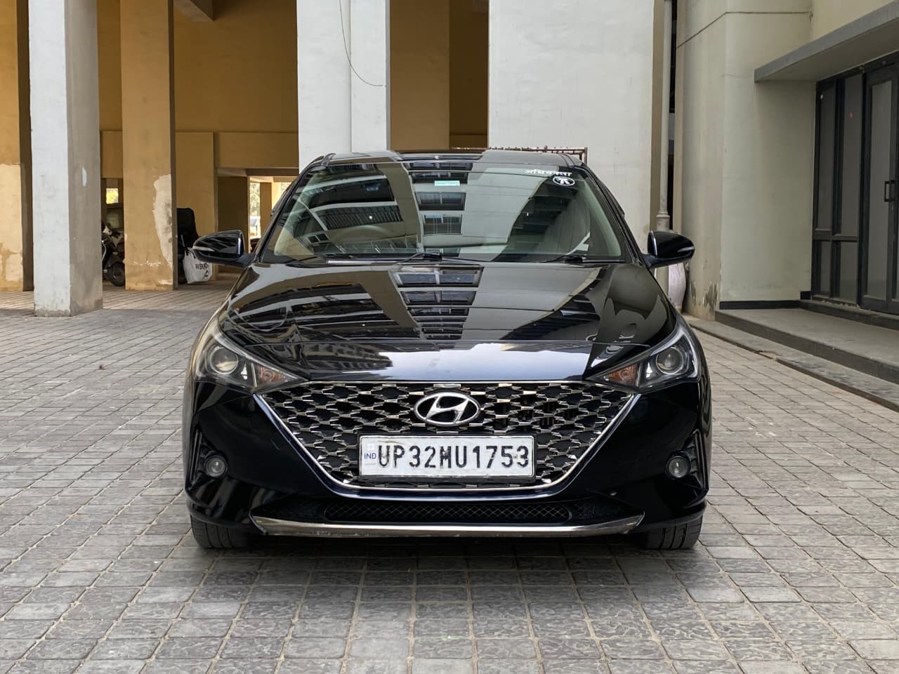 HYUNDAI MOTOR INDIA LTD VERNA 1.5 CRDI AT SX